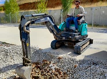 Ayaş Beypazarı Mini Kepçe Kiralama